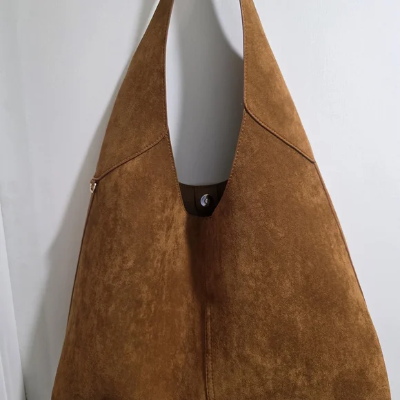 Universal Thread Tan Hobo Bag - Picture 4 of 5